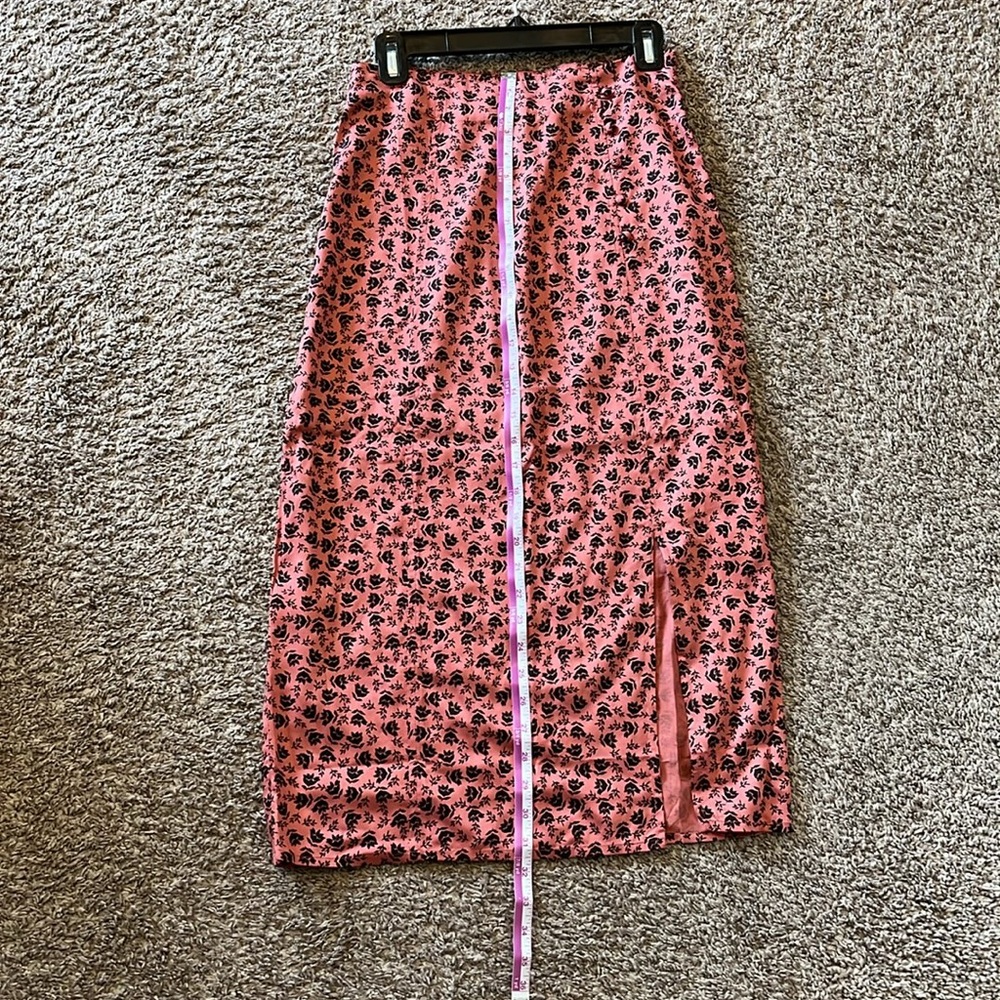 Bila 77 Classic A-Line Skirt Peach Skirt Side Slit Salmon and Black Sexy Midi - Picture 7 of 12